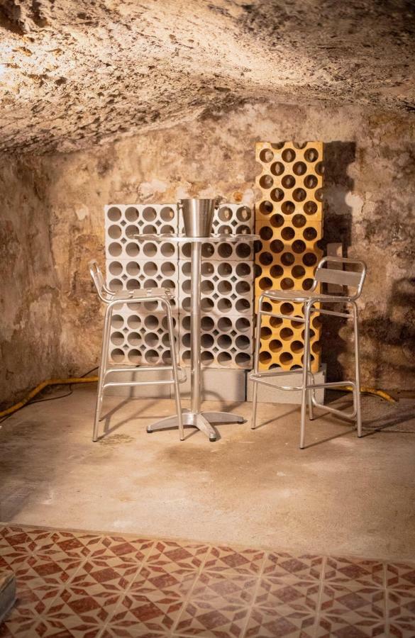 12 Les Vignes Châteauneuf-du-Pape